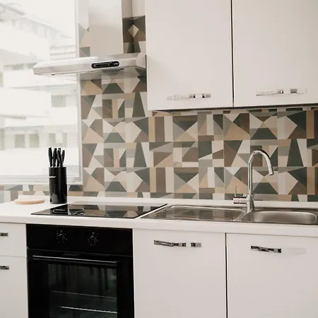 Tra Pescara E Montesilvano: Oasi Marina * Montesilvano