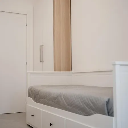 Tra Pescara E Montesilvano: Oasi Marina Apartment *